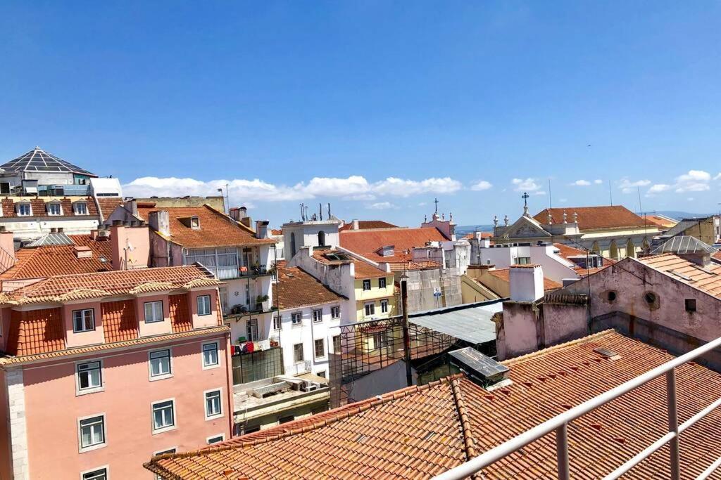 32 Top - Center Of Lisbon Duplex Apartment, Barrio Alto Экстерьер фото