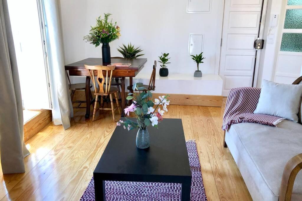 32 Top - Center Of Lisbon Duplex Apartment, Barrio Alto Экстерьер фото