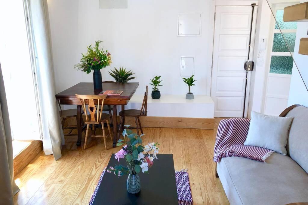 32 Top - Center Of Lisbon Duplex Apartment, Barrio Alto Экстерьер фото