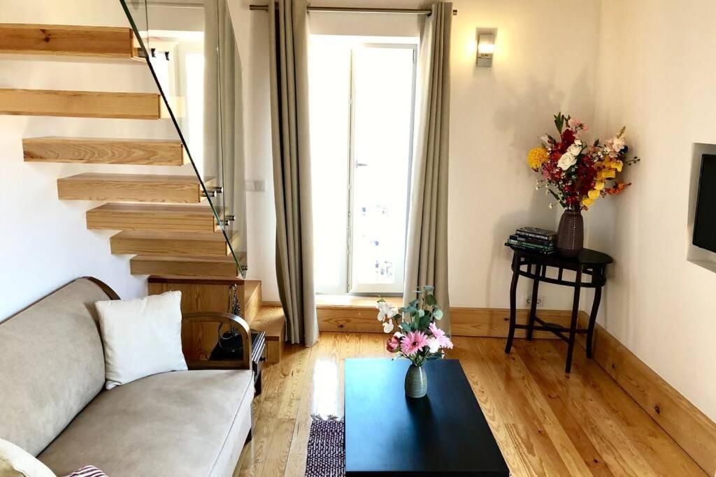 32 Top - Center Of Lisbon Duplex Apartment, Barrio Alto Экстерьер фото