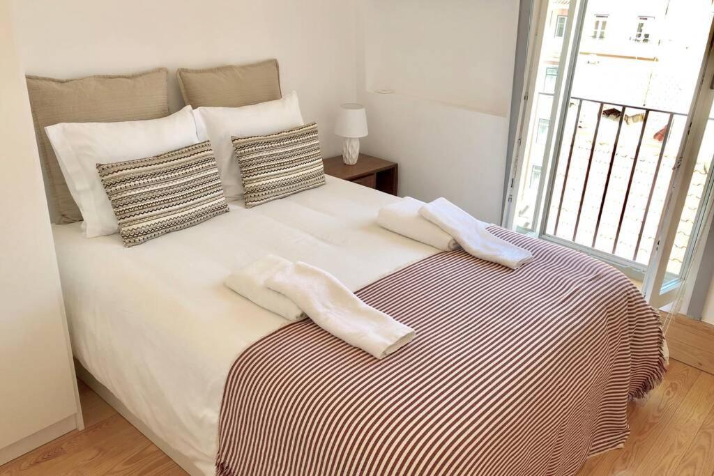32 Top - Center Of Lisbon Duplex Apartment, Barrio Alto Экстерьер фото